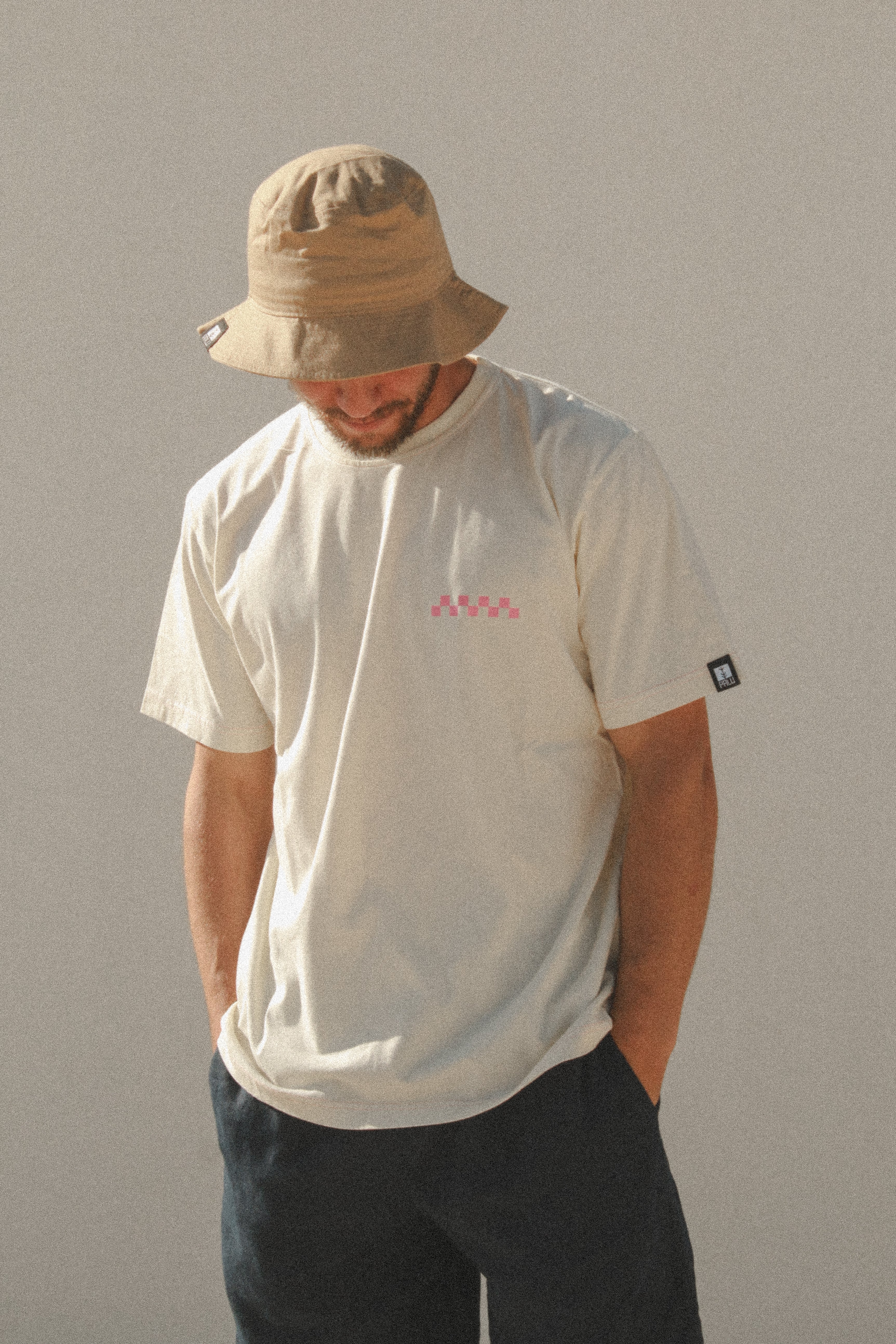 Retro Drop Beige Tee