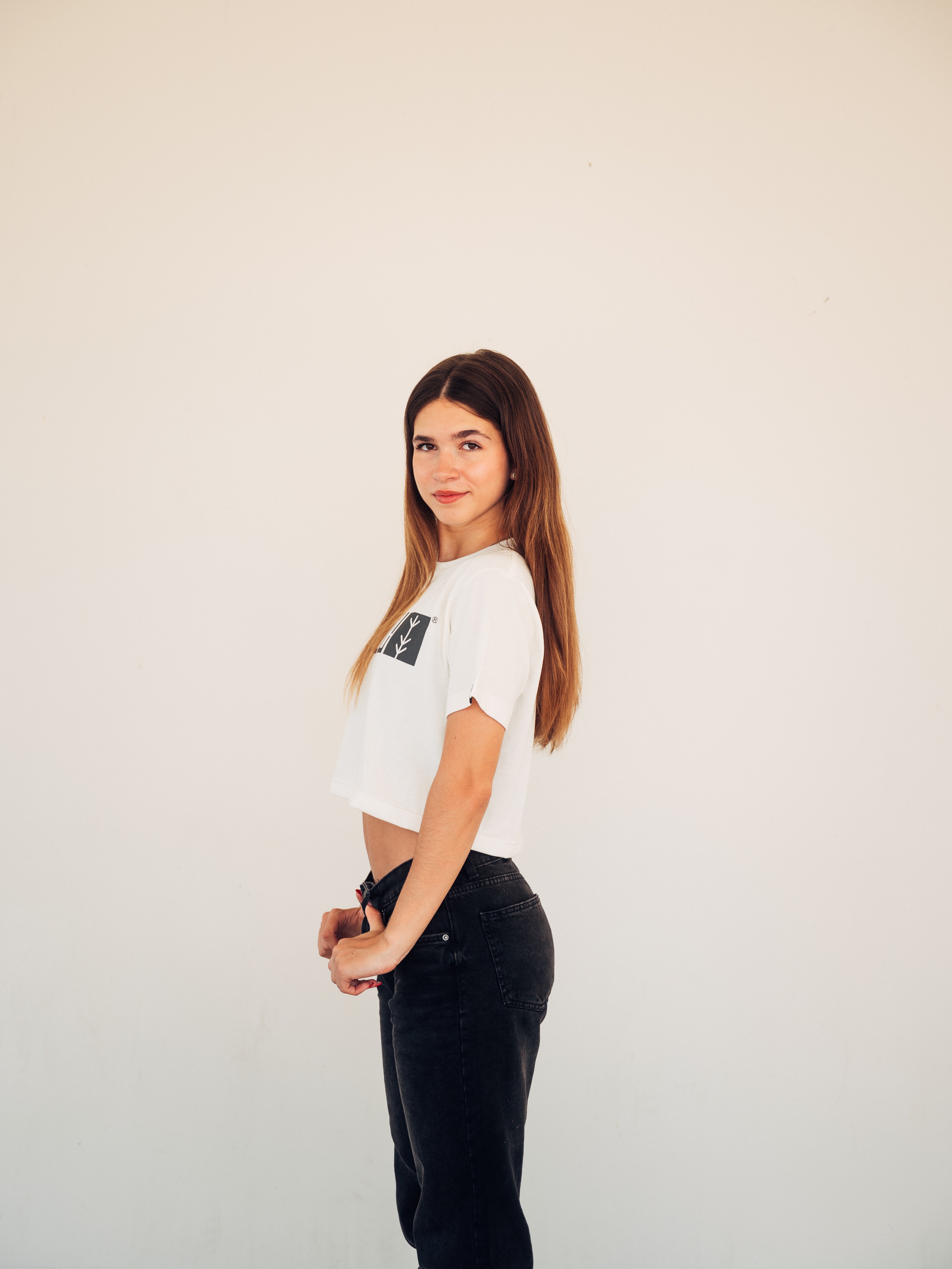 UPCYCLING TEE WHITE AND BLACK