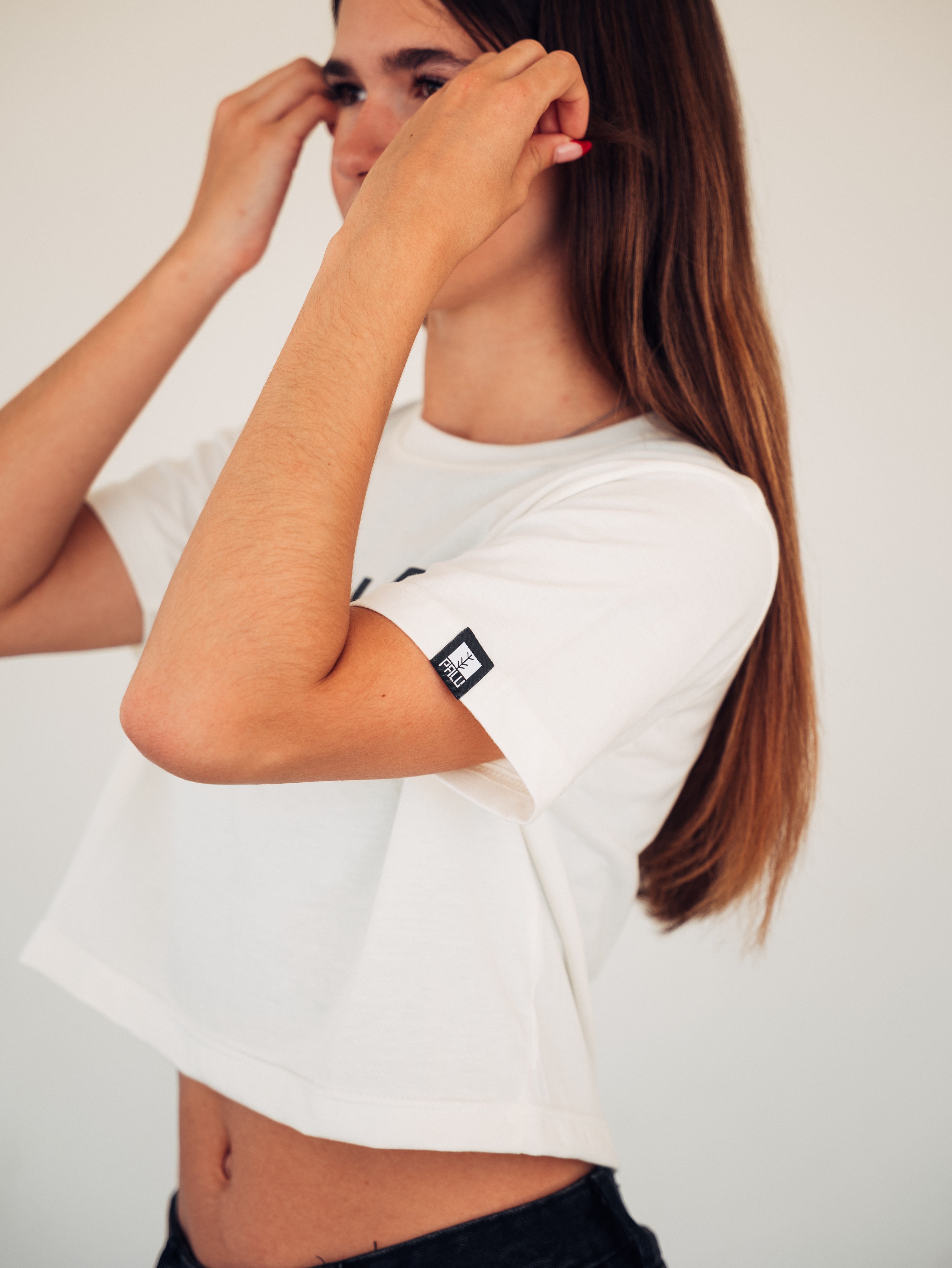 UPCYCLING TEE WHITE AND BLACK