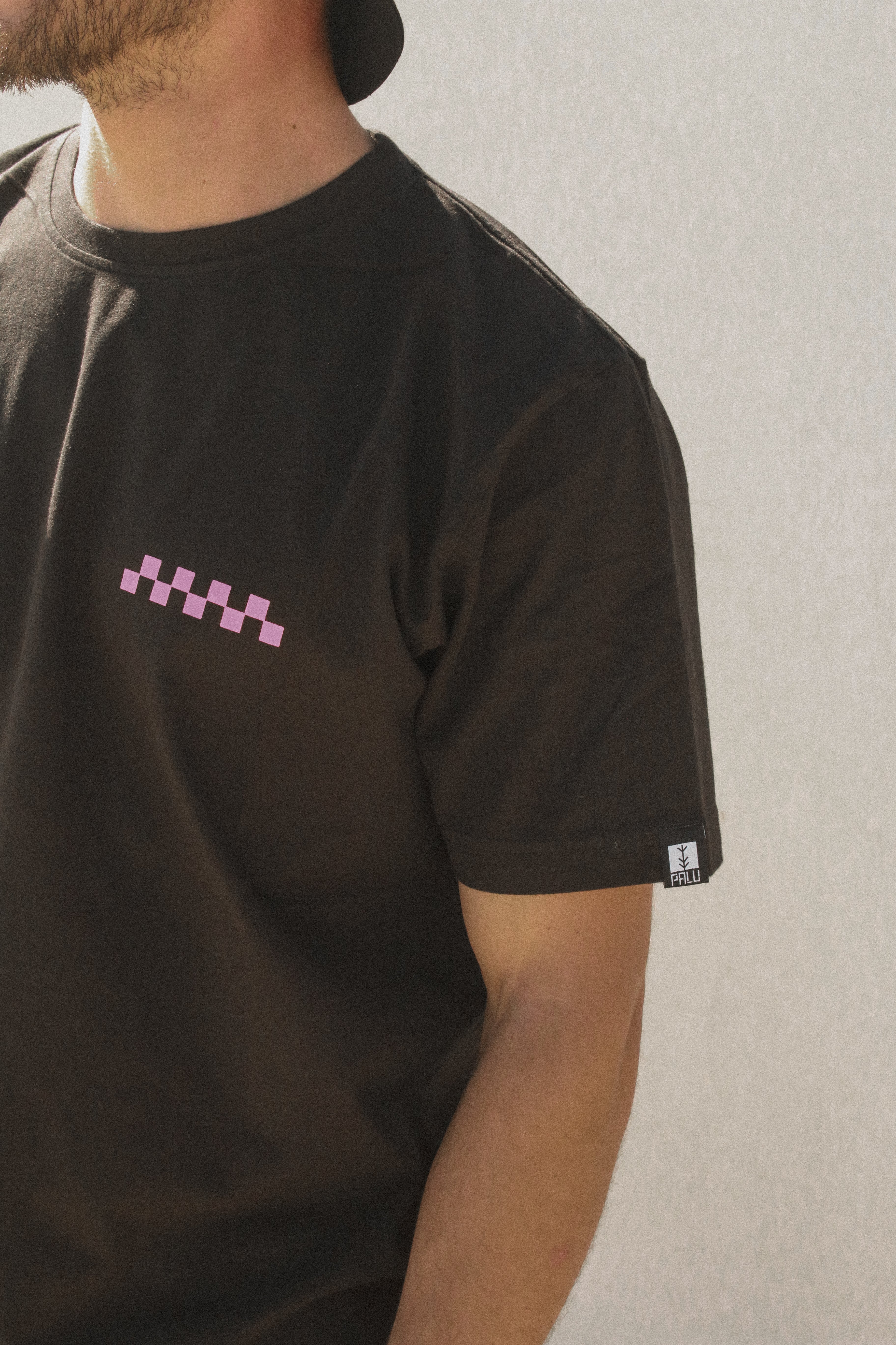 Retro Drop Black Tee