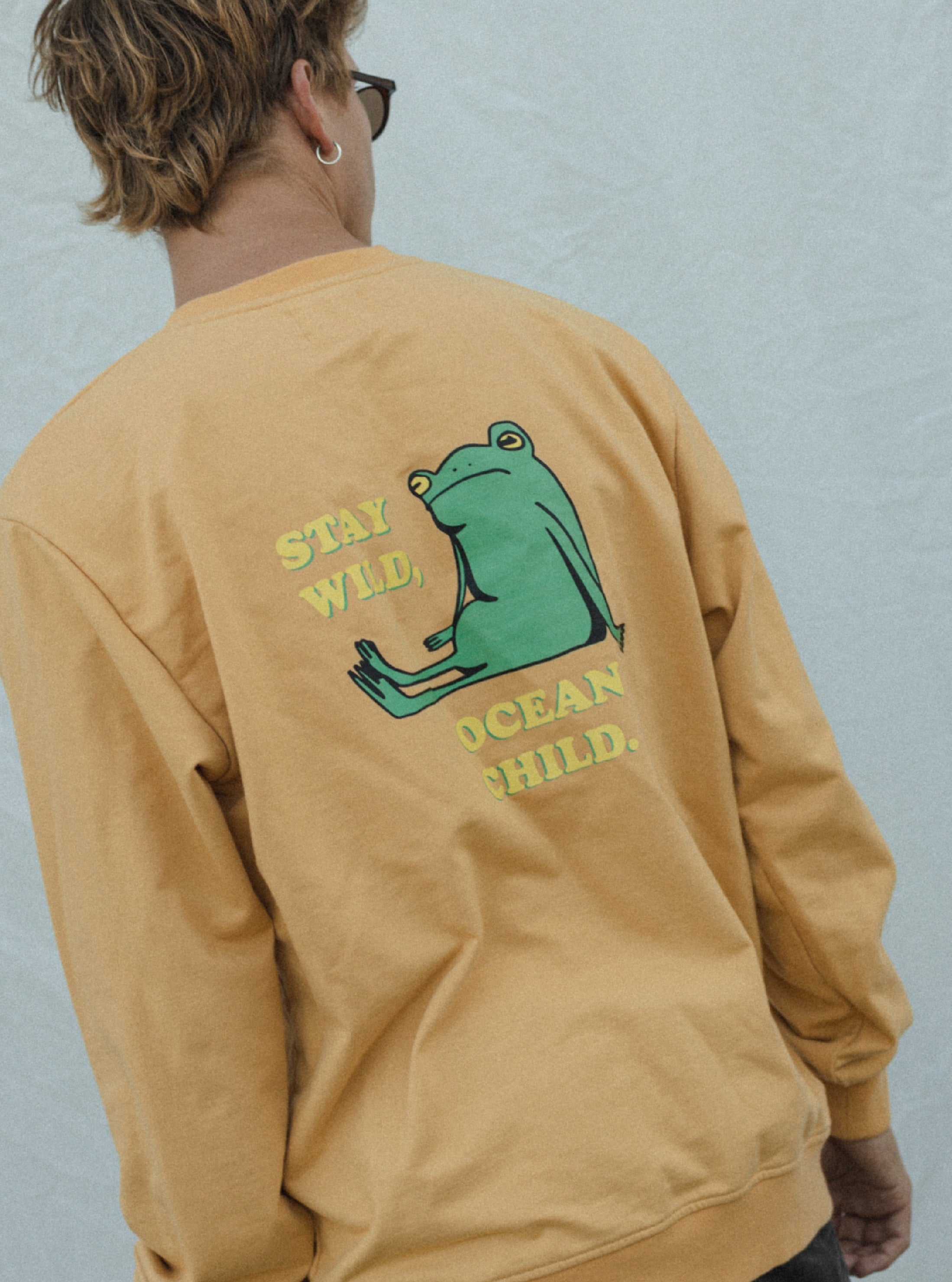 Frog Illustrated Yellow Sweatshirt